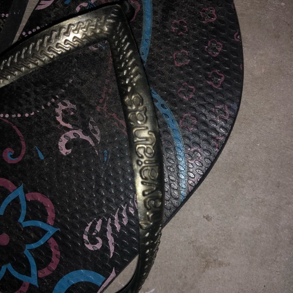 Havaianas Flip Flops - Picture 2 of 2
